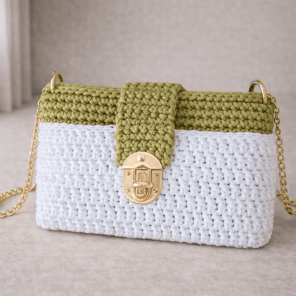 Exclusive crochet clutch